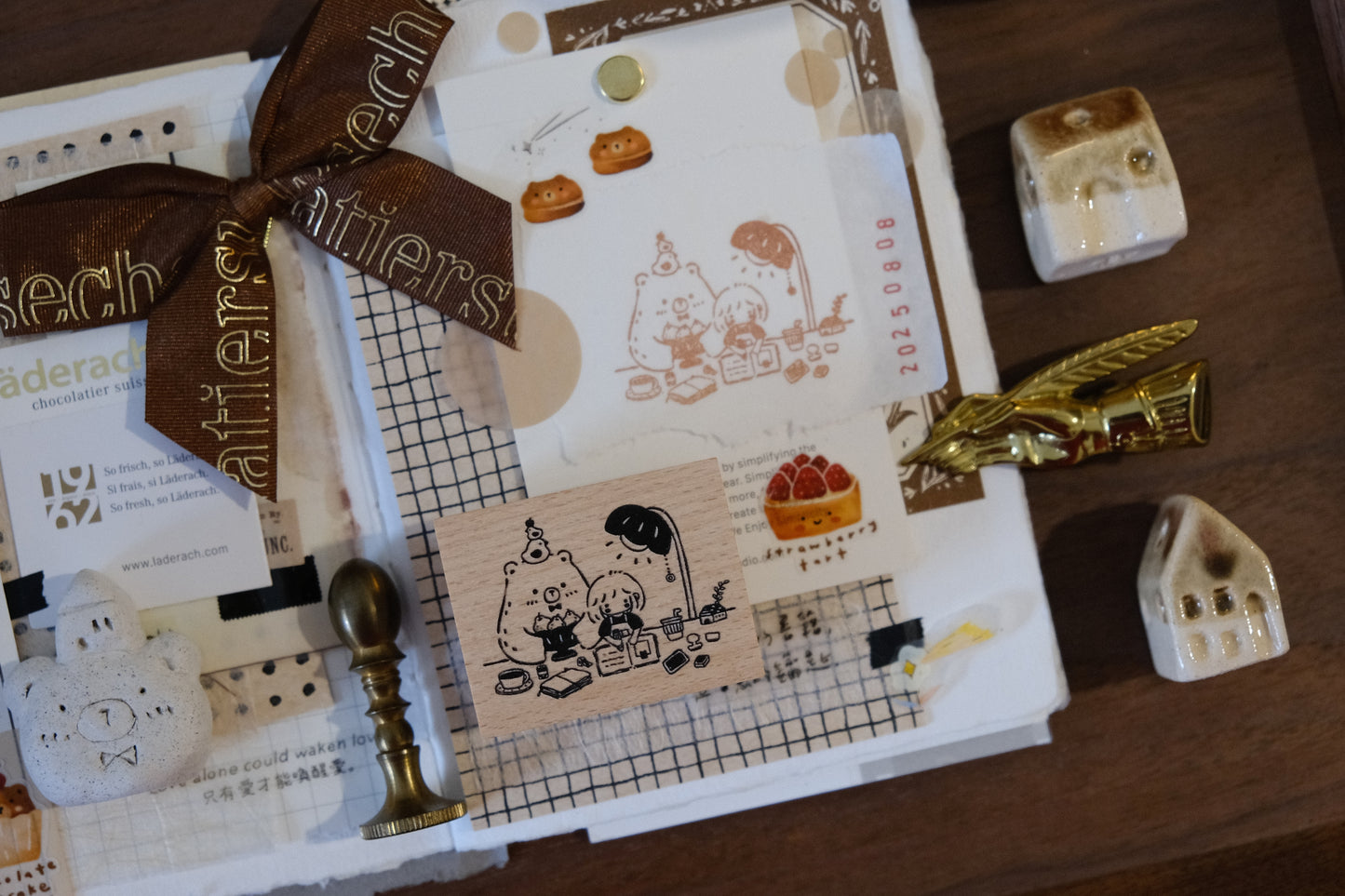 Bear & Girl: Blissful Days