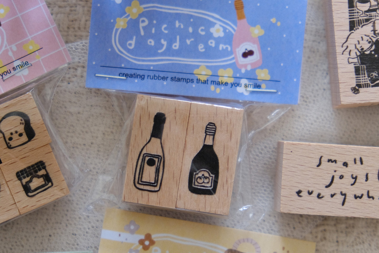 {Picnic Daydream} Rubber Stamp Sets